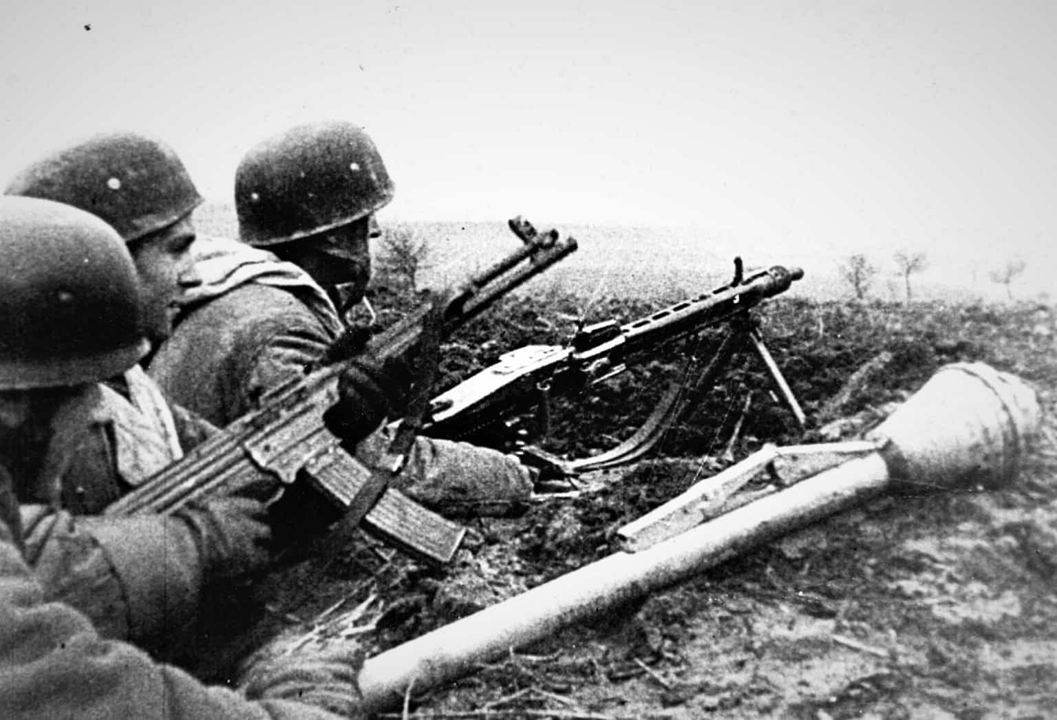 Men of the 9th Parachute Division