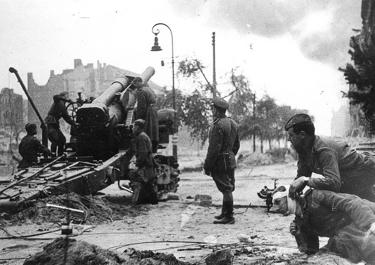 Soviet Red Army artillery begin shelling Wilhelmstrasse during the Battle of Berlin - aiming at the Nazi Airforce Ministry