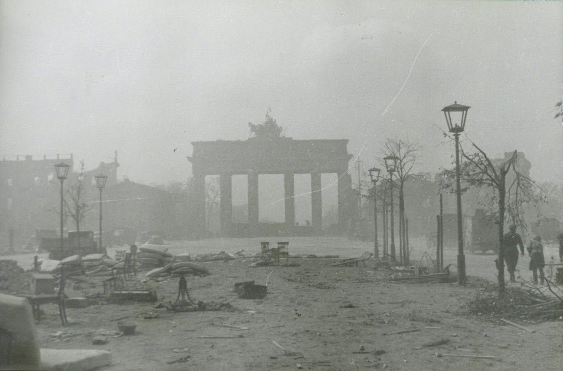 The Battle Of Berlin 1945 A Day By Day Account Berlin Experiences