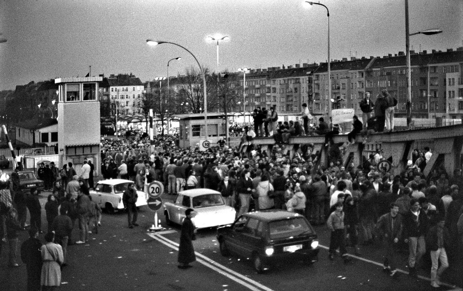 The Fall of the Berlin Wall: It Was an Accident - War on the Rocks