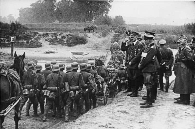 German soldiers march into Poland in September 1939 - as depicted in the Nazi movie "Feldzug in Polen"