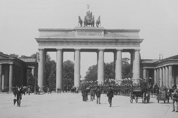 Berlin Experiences - Best of Berlin Tour - Brandenburg Gate